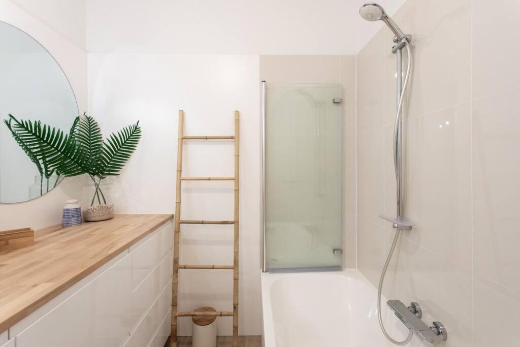 L45 Suite St Marguerite Sea View/ Balcon, Parking Wifi Nice Bagian luar foto